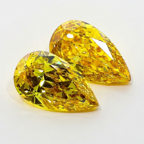 3.38 Carat Fancy Vivid   Yellow  PS VS2 GIA